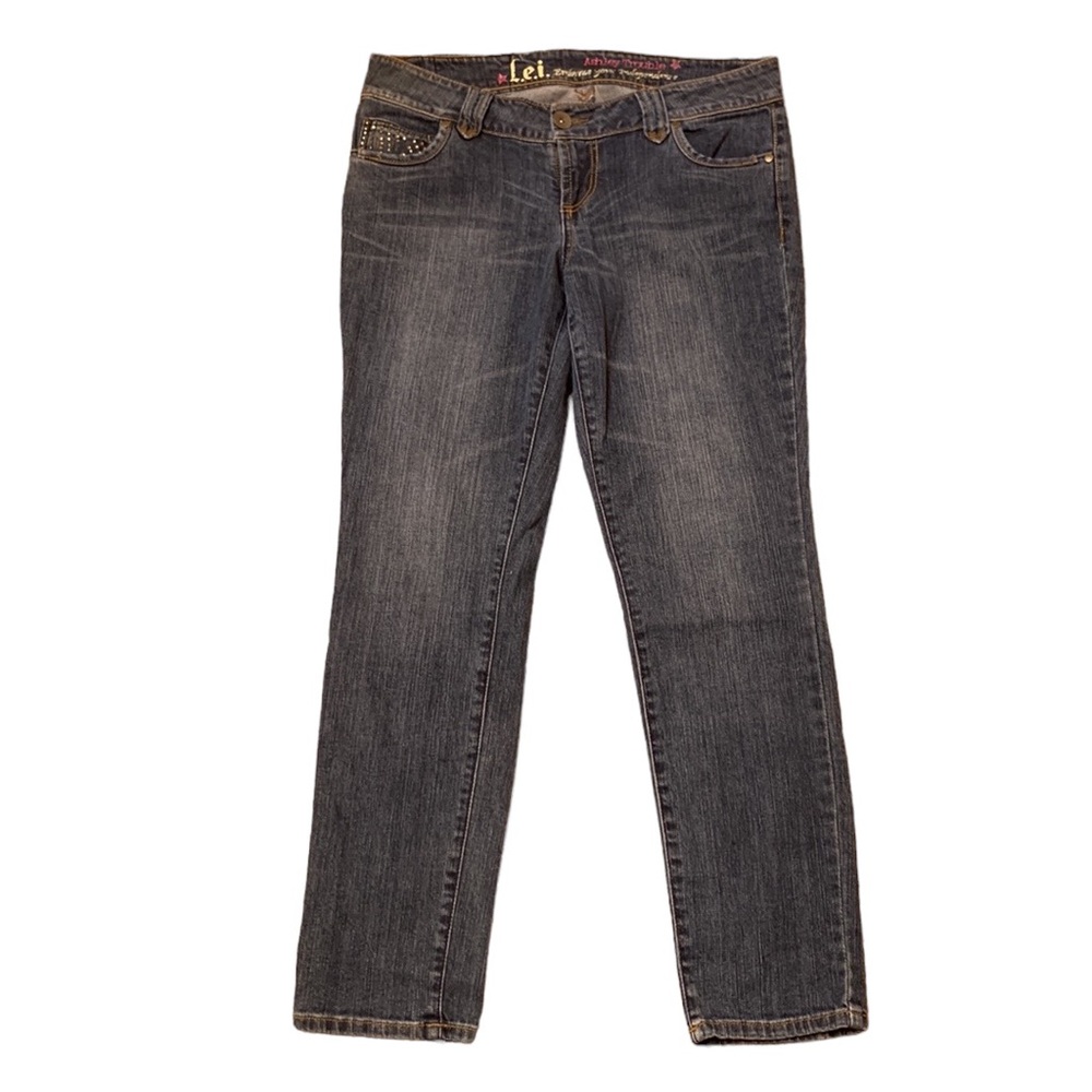 LEI Bedazzled Straight Leg Jeans, size 7